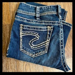 NWOT!! Womens Silver Jeans.